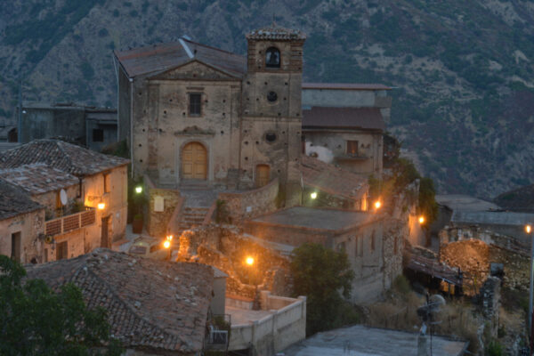 Tra formaggi artigianali e cultura grecanica